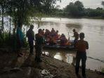 hari-kedua-pencarian-korban-hanyut-di-sungai-ciujung-belum-membuahkan-hasil.jpg