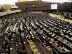 ilustrasi-sidang-paripurna-dpr-ri.jpg