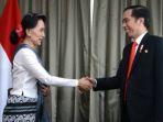 jokowi-bertemu-aung-san-suu-kyi.jpg