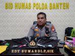 kabid-humas-polda-banten-kombes-pol-edy-sumardi-meraih-penghargaan-dari-mabes-polri.jpg