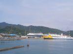 kapal-ferry-portlink-iii-saat-bersandar-di-pelabuhan-eksekutif-merak-kota-cilegon-banten.jpg