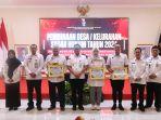 kepala-kemenkumham-banten-serahkan-penghargaan.jpg