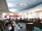 rapat-tim-terpadu-ormas-kabupaten-serang.jpg