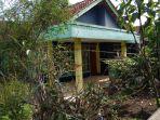 rumah-solihin-salah-satu-tersangka-pembunuhan-beruntun-di-garut-bekasi-dan-cianjur.jpg