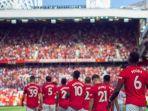 sambutan-pemain-manchester-united-ke-suporter.jpg