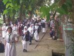 sekolah-swasta-di-tangsel-momen-siswa-sma-pulang-sekolah.jpg