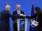 sekretaris-jenderal-nato-jens-stoltenberg-melihat-menteri-luar-negeri-finlandia.jpg