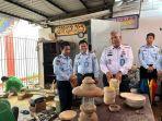 tejo-harwanto-cek-kerajinan-di-lapas-kelas-III-rangkasbitung.jpg