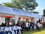 warga-mendatangi-operasi-pasar-murah-di-alun-alun-malingping.jpg