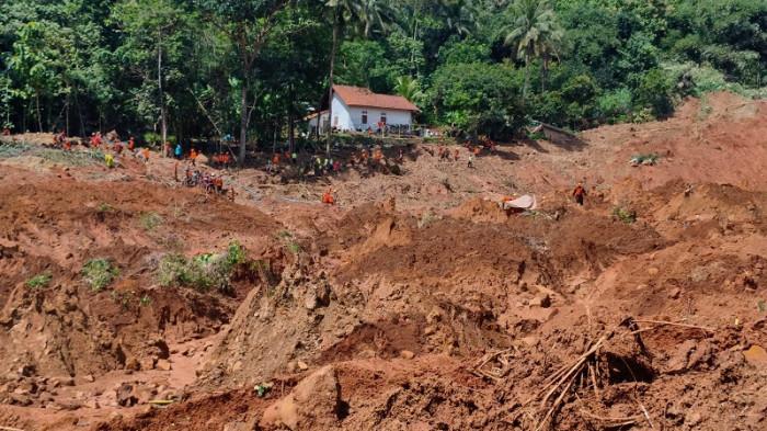 Duh, Calon Tempat Relokasi Korban Longsor Cilacap Masuk Daerah Rawan Longsor. BNPB Lakukan Kajian
