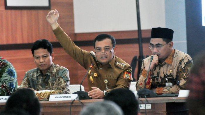 Gubernur Ahmad Luthfi Ajak Bupati/Wali Kota di Jateng Fokus Bangun Infrastruktur pada 2025