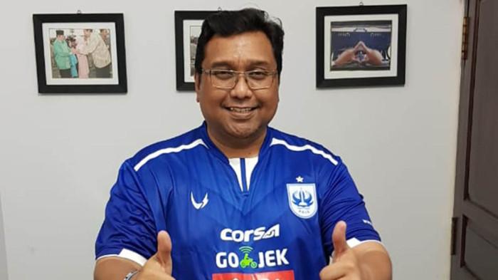 JURU BICARA PT MJS, Joni Kurnianto, Juru Bicara Pemegang Saham Pengendali PT MJS (pengelola PSIS Semarang), Sabtu (15/11/2025). Joni mengumumkan secara resmi batalnya proses akuisisi saham PSIS oleh calon investor baru, David Glenn.