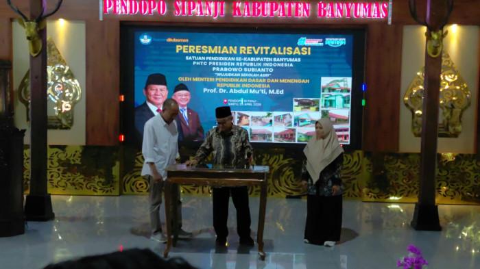 20260425-revitalisasi sekolah-bupati