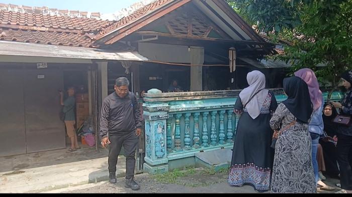 Kisah Ayah Temukan Sendiri Jasad Anaknya yang Tenggelam, Rela Bermalam di Bawah Jembatan