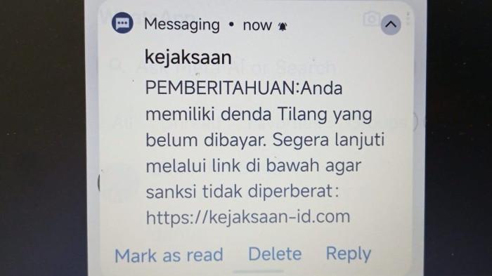 TILANG PALSU