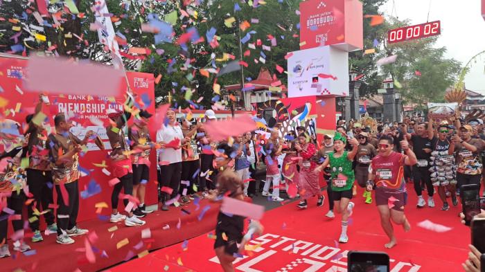 Bagas Bangga Catatkan Waktu 19 Menit 34 Detik di Friendship Run Purwokerto 2025