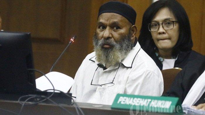 Mantan Gubernur Papua Lukas Enembe Divonis 8 Tahun Penjara, Harus Bayar Uang Pengganti Rp19 Miliar