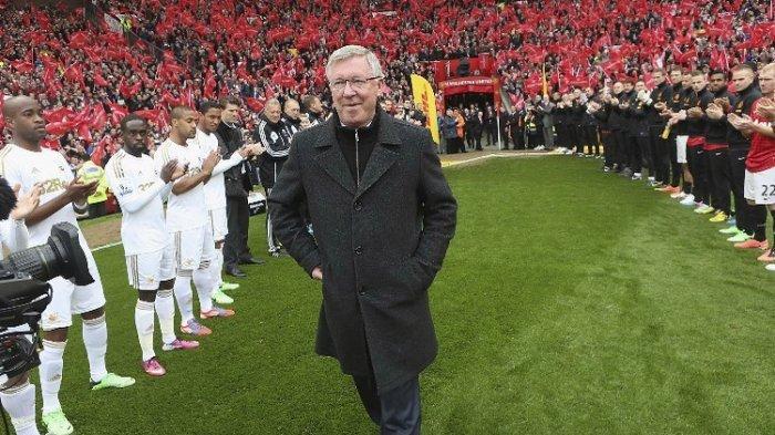 Man United Masih Kesusahan Naik ke Papan Atas Klasmen, Alex Ferguson Senang. Lha, Kok Bisa?