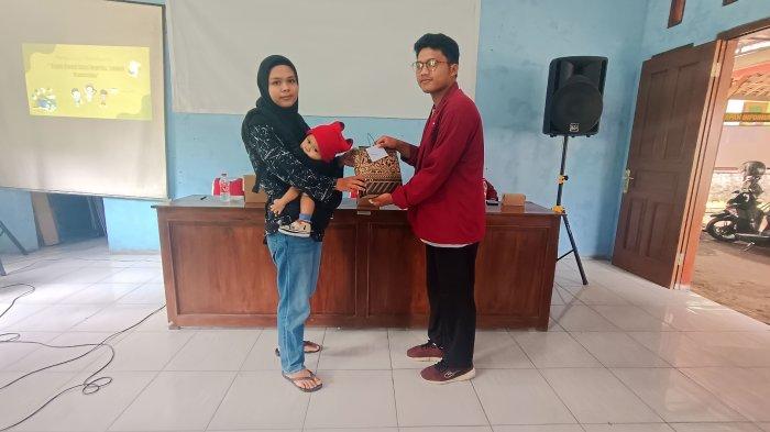 Peran Mahasiswa Universitas Peradaban Bumiayu dalam Pencegahan Stunting di Lumbir Banyumas