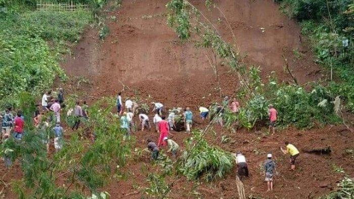Longsor di Desa Begawat Kabupaten Tegal: Wasro Lihat Sariah Berlari sebelum Tertimbun Tebing