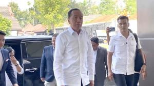 20250723-jokowi-ke-polresta-surakarta.jpg