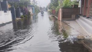 20250929-banjir-cilacap-utara.jpg