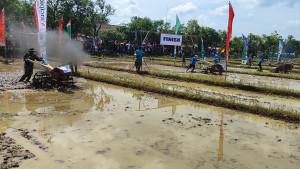20251004-lomba-traktor-purbalingga.jpg