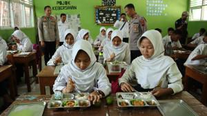 20251013-mbg-polres-kebumen.jpg