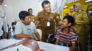 23092025-gubernur-jateng-ahmad-luthfi-saat-kegiatan-speling-di-magelang.jpg