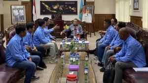 24102025-askap-pssi-pati-audiensi-dengan-bupati-sudewo.jpg