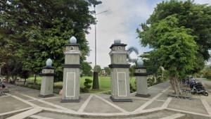 26102025-alun-alun-gombong-kebumen.jpg