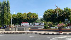Alun-alun-purbalingga-a.jpg