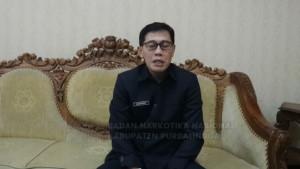 Anas-Hidayat-mundur.jpg