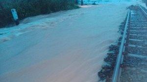 Banjir-rel-gubug.jpg
