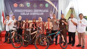 Hadiah-ontel-bupati-lilis.jpg