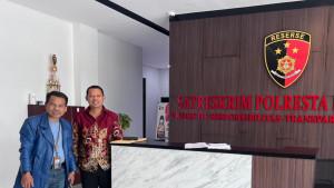 Hendy-Wahyu-Saputra-mendatangi-Polresta-Banyumas.jpg