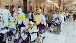 Jemaah-Banjarnegara-di-tanah-suci.jpg