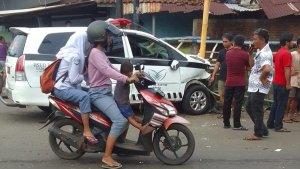 Kecelakaan-ambulan-jepara.jpg