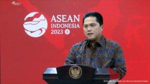 Ketua-Umum-PSSI-Erick-Thohir-saat-konferensi-pers-di-Istana-Merdeka-Jakarta-pada-Jumat-3132023.jpg