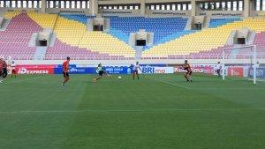Latihan-Persis-Solo.jpg