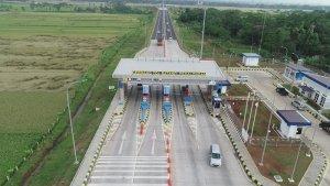 Suasana-gerbang-Tol-Pemalang-Pekalongan.jpg