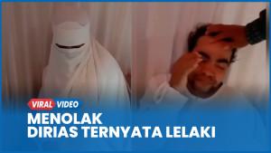 TIDAK-MAU-BUKA-CADAR.jpg