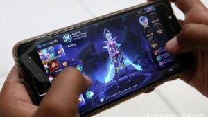 bermain-game-mobile-legends.jpg