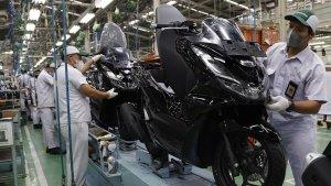 catat-kenaikan-361-persen-ahm-perkuat-kontribusi-ekspor-motor-indonesia.jpg