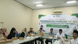 iphi-haji-rapat.jpg
