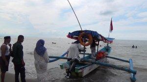 liburan-di-pantai.jpg