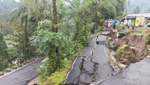 longsor-panusupan-rembang.jpg