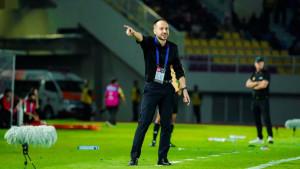 pelatih-persijap-okkke.jpg