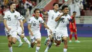 pemain-timnas-indonesia-merayakan-gol-ke-gawang-vietnam-piala-asia-2023-qatar.jpg