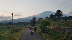 pemandangan-gunung-slamet-kabupaten-banyumas.jpg